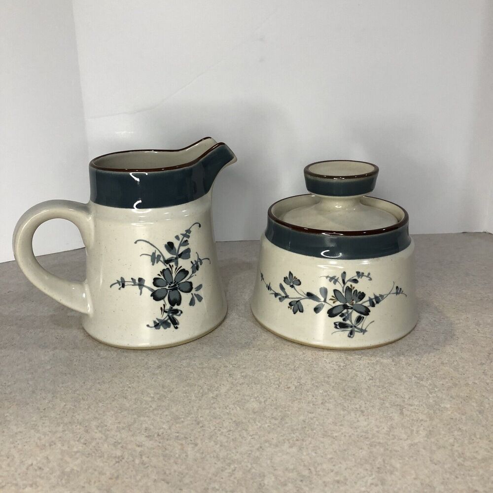 Noritake Stoneware Sugar‎ and Creamer Set-Pleasure 8344 EXCELLENT